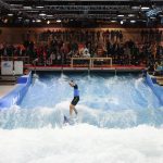 THE WAVE y la nueva piscina de actividades, protagonistas de Beach World. Imagen © Messe Düsseldorf / C.Tillmann