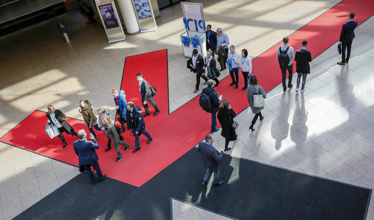 EuroCIS feria de tecnología para el retail. Resultados sorprendentes con la presentación de innovaciones y soluciones móviles, inteligencia artificial y realidad virtual para el retail.